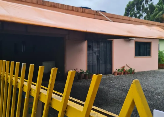 Casa De Praia No Estaleirinho Balneario Camboriu